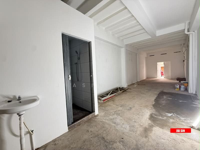 Shop for Rent in George Town (Penang) - Jiasin Yap - Bathroom - PropertyGuru.com.my
