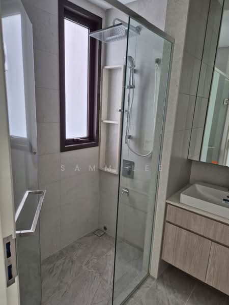 Servis Apartment untuk Dijual di Jendela Residences - Samm Lee - Bathroom - PropertyGuru.com.my