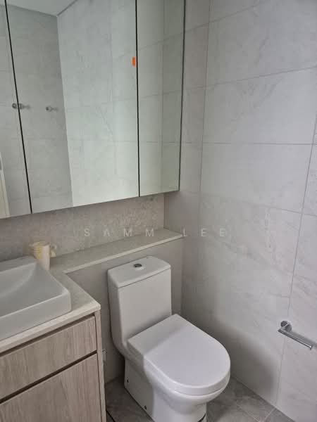 Servis Apartment untuk Dijual di Jendela Residences - Samm Lee - Bathroom - PropertyGuru.com.my