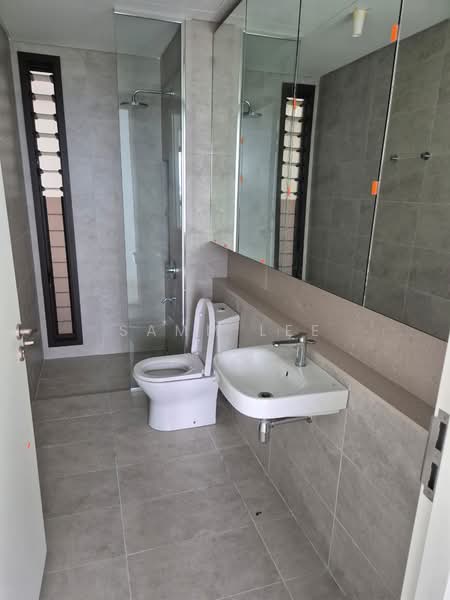 Servis Apartment untuk Dijual di Jendela Residences - Samm Lee - Bathroom - PropertyGuru.com.my