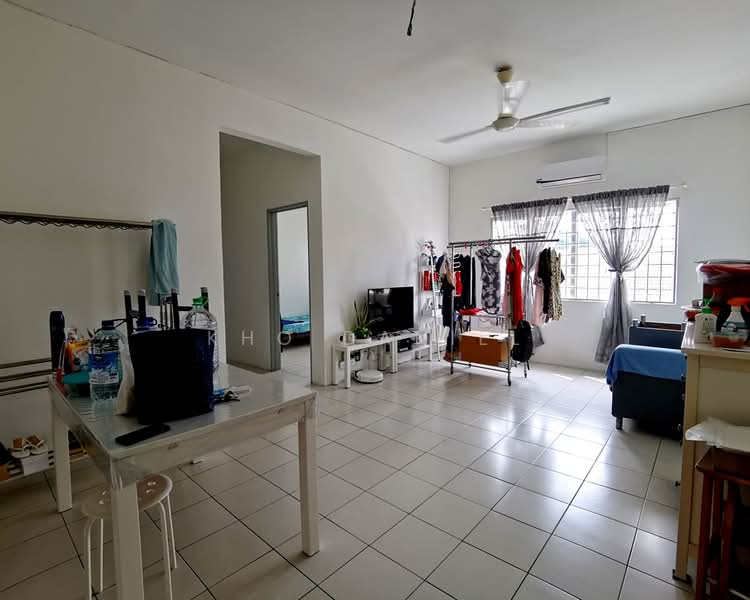 Apartment for Sale at Idaman Court - Kho Daniel - Living Room - PropertyGuru.com.my