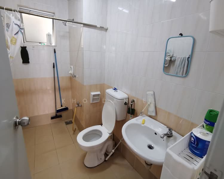 Apartment for Sale at Idaman Court - Kho Daniel - Bathroom - PropertyGuru.com.my