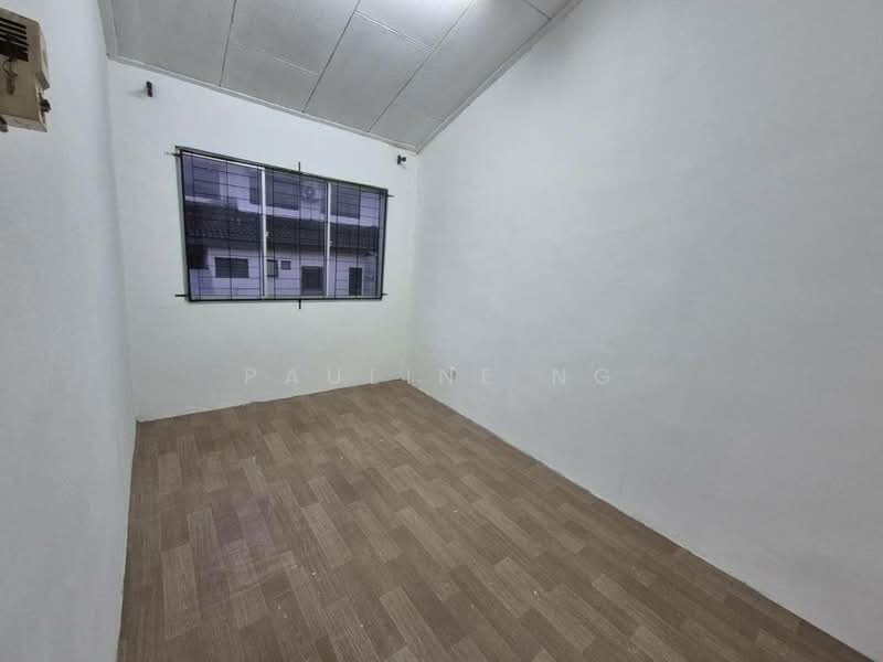 Rumah Teres 2 Tingkat untuk Dijual di Taman Desa Cemerlang (Ulu Tiram) - Pauline Ng - Interior - PropertyGuru.com.my