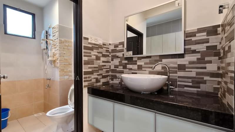 Cluster House for Rent in Johor Bahru (Johor) - Pauline Ng - Bathroom - PropertyGuru.com.my