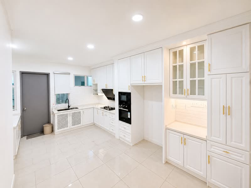 Rumah Teres 2 Tingkat untuk Dijual di Bandar Saujana Putra (Tanjong Duabelas) - Hazwan Hilmi - Kitchen - PropertyGuru.com.my