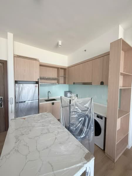Service Residence for Rent at The Meg Serviced Residence - Leesa Cheah - Kitchen - PropertyGuru.com.my
