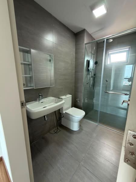 Servis Apartment untuk Disewa di Residensi Ava @ Kiara Bay - Eddy Lee - Bathroom - PropertyGuru.com.my