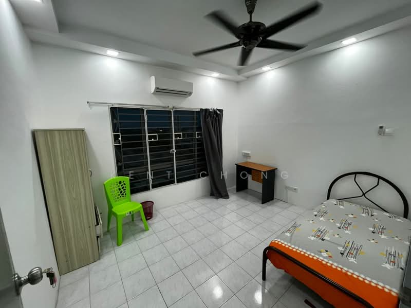 Pangsapuri untuk Dijual di Villa Tropika - Kent Chong - Bedroom - PropertyGuru.com.my