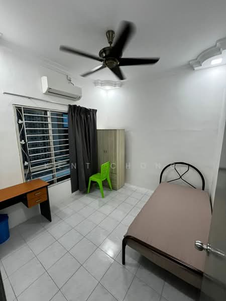 Pangsapuri untuk Dijual di Villa Tropika - Kent Chong - Bedroom - PropertyGuru.com.my