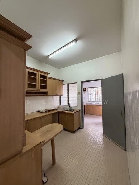 Rumah Teres 2 Tingkat untuk Disewa di Taman Cheras Perdana (Cheras) - Sicky Chow - Kitchen - PropertyGuru.com.my