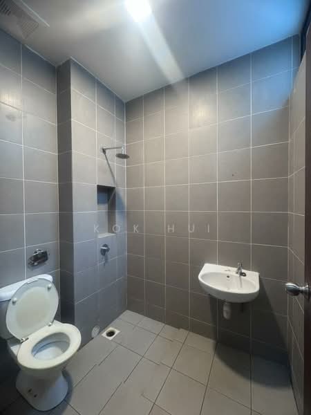 Rumah Kluster untuk Dijual di Senibong (Permas Jaya) - Kok Hui - Bathroom - PropertyGuru.com.my