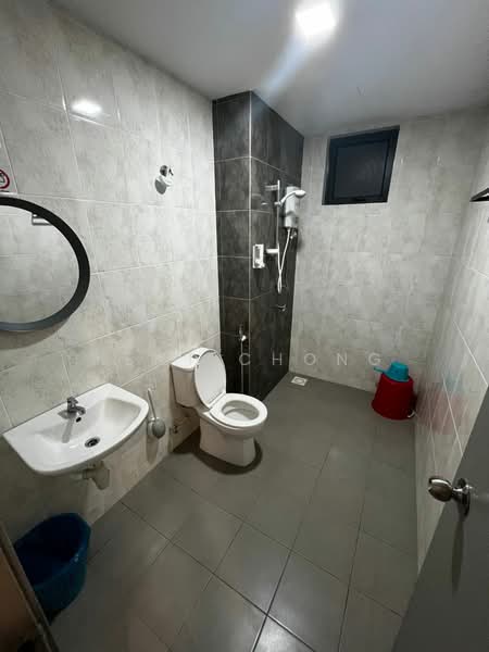 Kondominium untuk Dijual di Vista Bangi - Kent Chong - Bathroom - PropertyGuru.com.my