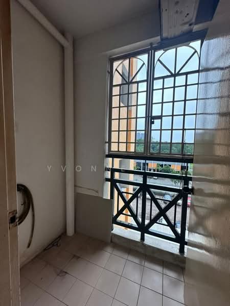 Pangsapuri untuk Dijual di Impian Senibong Residences - Yvonne Lim - Balcony - PropertyGuru.com.my