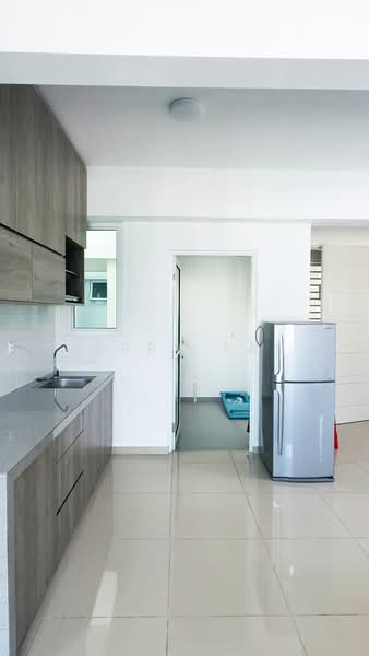 Rumah Flat untuk Disewa di IDEAL RESIDENCY - Jerry Tan - Kitchen - PropertyGuru.com.my
