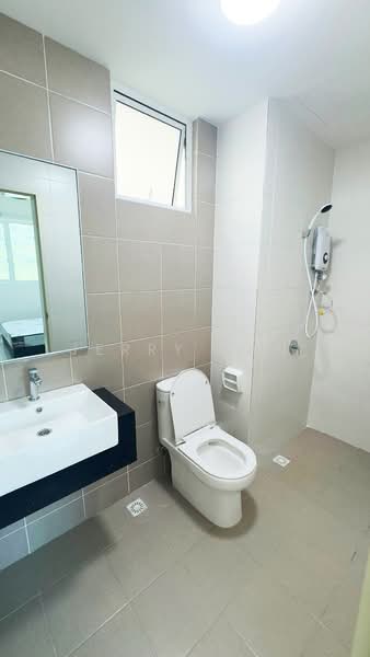 Rumah Flat untuk Disewa di IDEAL RESIDENCY - Jerry Tan - Bathroom - PropertyGuru.com.my