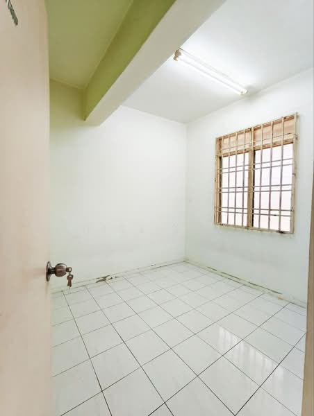 Pangsapuri untuk Disewa di Sri Awana Townhouse - Nick Low - Interior - PropertyGuru.com.my