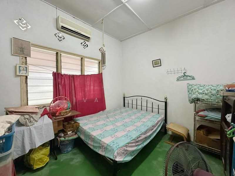 1-storey Terraced House for Sale in Kampung Lapan (Melaka City) - Ivan Goh - PropertyGuru.com.my