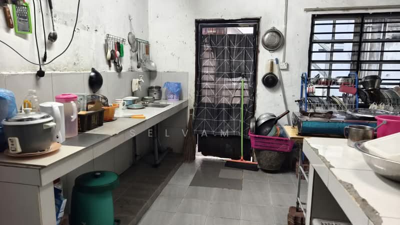 Rumah Teres 2 Tingkat untuk Dijual di Petaling Jaya (Selangor) - Selvam . - Kitchen - PropertyGuru.com.my