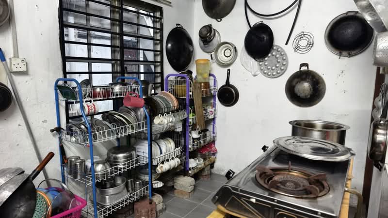 Rumah Teres 2 Tingkat untuk Dijual di Petaling Jaya (Selangor) - Selvam . - Kitchen - PropertyGuru.com.my