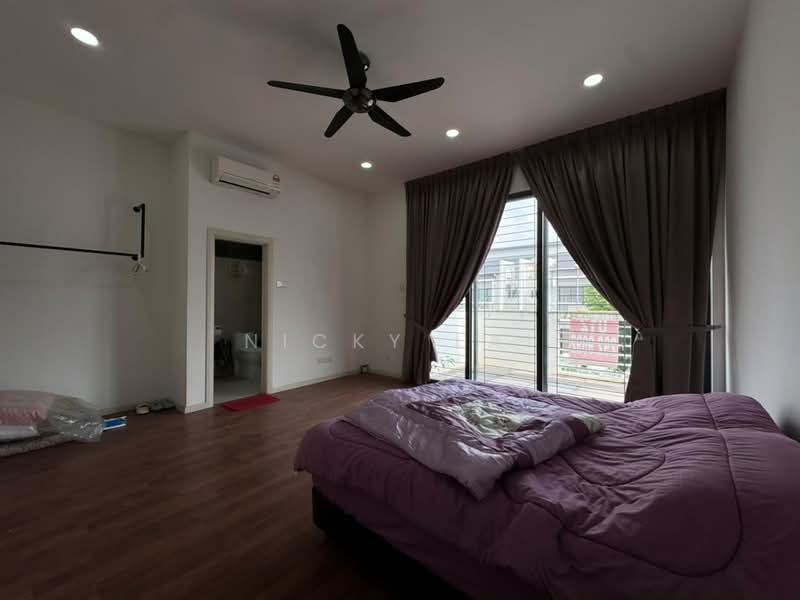 Rumah Teres 2-Tingkat untuk Dijual di Rawang (Selangor) - Nicky Lai - Bedroom - PropertyGuru.com.my