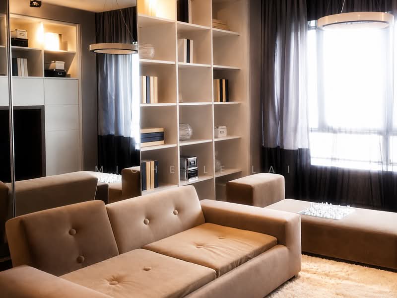 Kondominium untuk Dijual di Infinity Beachfront Condominium - Michelle Lai - Living Room - PropertyGuru.com.my