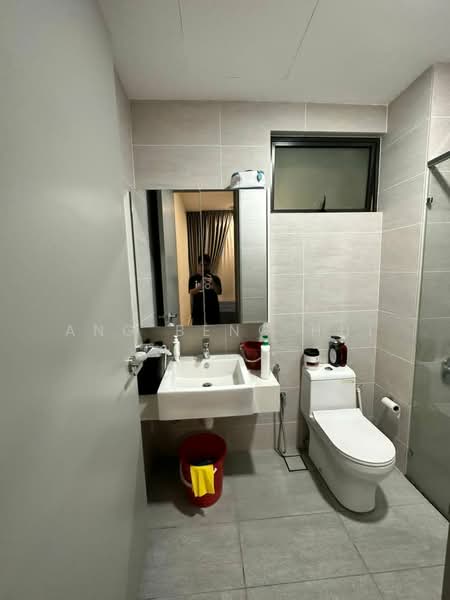 Servis Apartment untuk Disewa di Citizen 2 - Ang Beng Hui - Bathroom - PropertyGuru.com.my