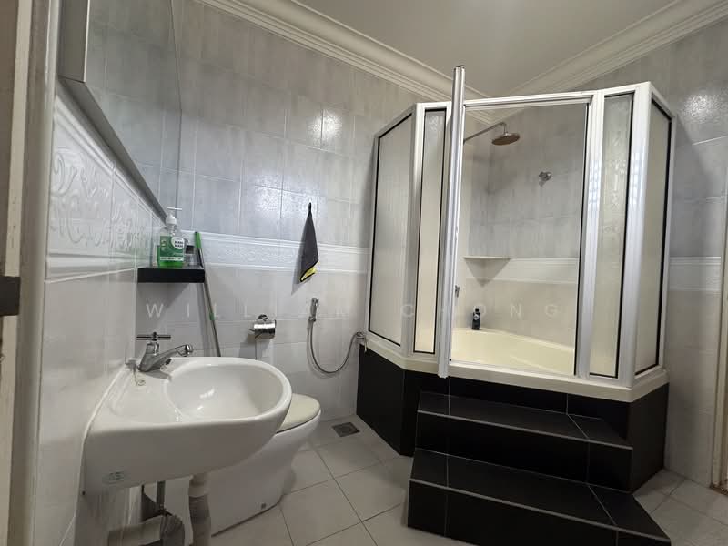 Rumah Banglo untuk Dijual di Taman Bukit Ria (Tampin) - William Chong - Bathroom - PropertyGuru.com.my