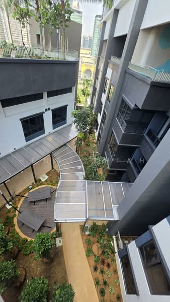 Servis Apartment untuk Dijual di Est8 - Henry Chiah - Exterior - PropertyGuru.com.my