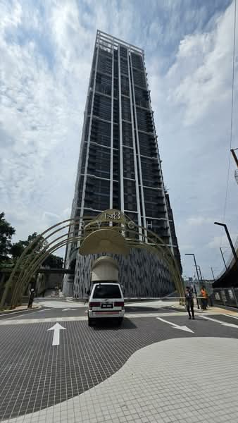 Servis Apartment untuk Dijual di Est8 - Henry Chiah - Exterior - PropertyGuru.com.my