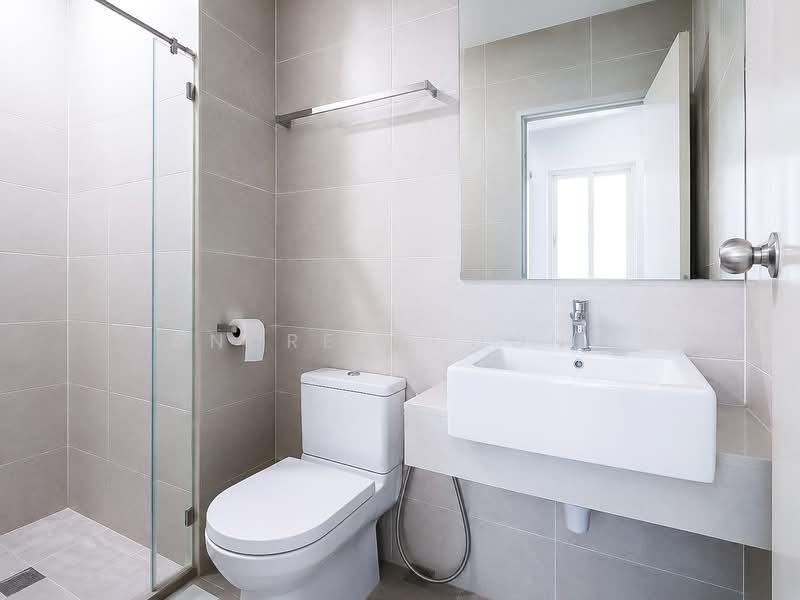 Servis Apartment untuk Dijual di Straits Garden Suite - Andrew Chong - Bathroom - PropertyGuru.com.my