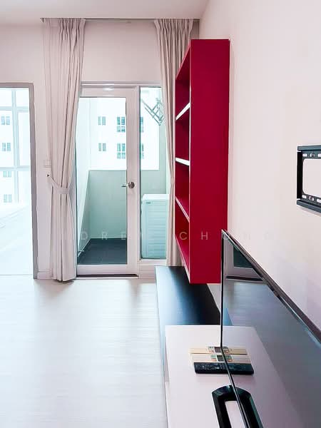 Servis Apartment untuk Dijual di Straits Garden Suite - Andrew Chong - Balcony - PropertyGuru.com.my