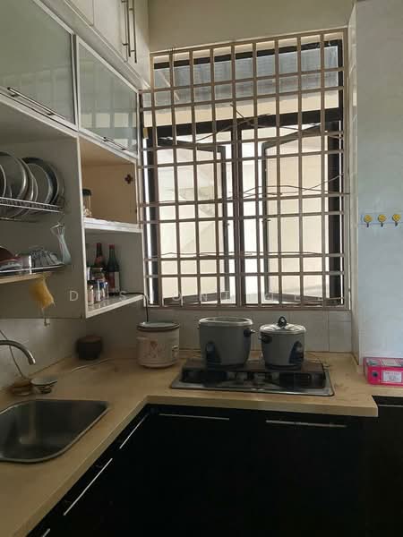 Condominium for Rent at Eden Seaview Condominium - Desmond Lee - Kitchen - PropertyGuru.com.my