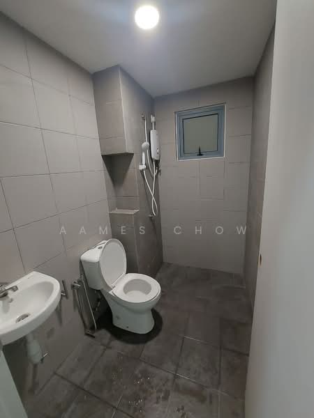 Kondominium untuk Disewa di Sky Awani Residensi 2 - Aames Chow - Bathroom - PropertyGuru.com.my