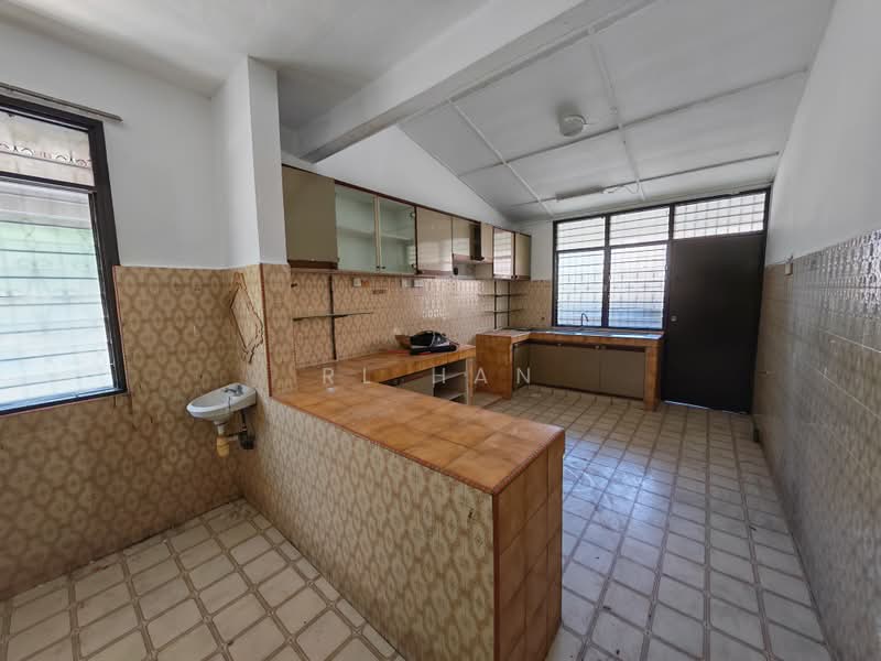 Rumah Teres 2 Tingkat untuk Dijual di SS17 (Subang Jaya) - RL Han - Kitchen - PropertyGuru.com.my