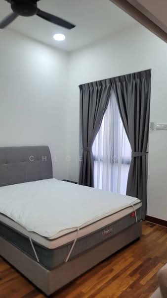 Servis Apartment untuk Disewa di Pacific Star - Chloe Koo - Bedroom - PropertyGuru.com.my