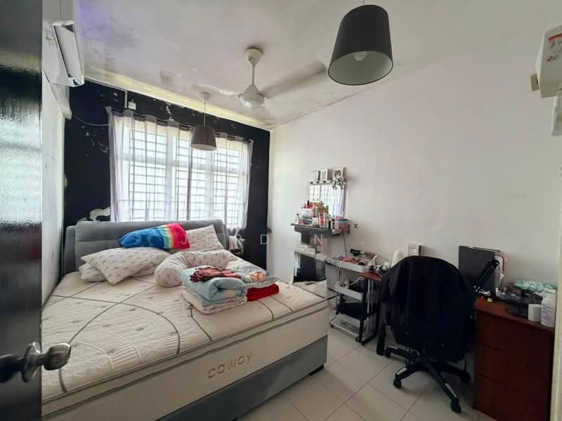 Pangsapuri untuk Dijual di Villa Krystal @ Bandar Selesa Jaya - Jordan . - PropertyGuru.com.my