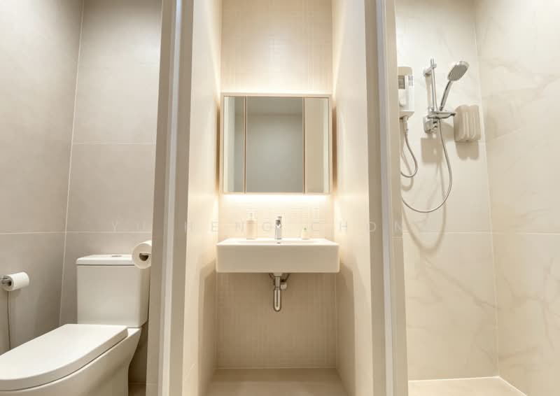 Service Residence for Sale at The Grand Subang Jaya SS15 - Yu Heng Chong - Bathroom - PropertyGuru.com.my