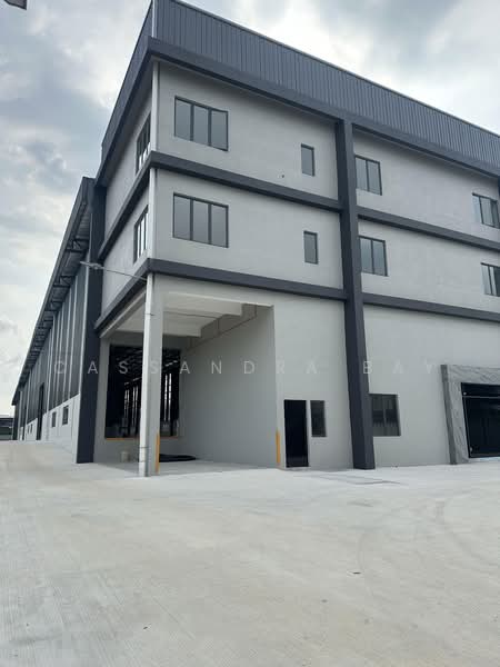 Kilang Terpisah untuk Dijual di Kampung Baru Subang (Shah Alam) - Cassandra Bay - PropertyGuru.com.my