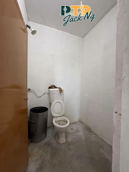 Gudang untuk Disewa di Kubang Semang (Penang) - Jack Ng - Bathroom - PropertyGuru.com.my