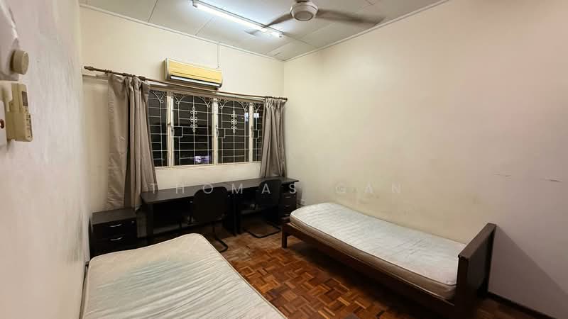 2-storey Terraced House for Rent in Bandar Sunway (Sunway) - Thomas Gan - Bedroom - PropertyGuru.com.my