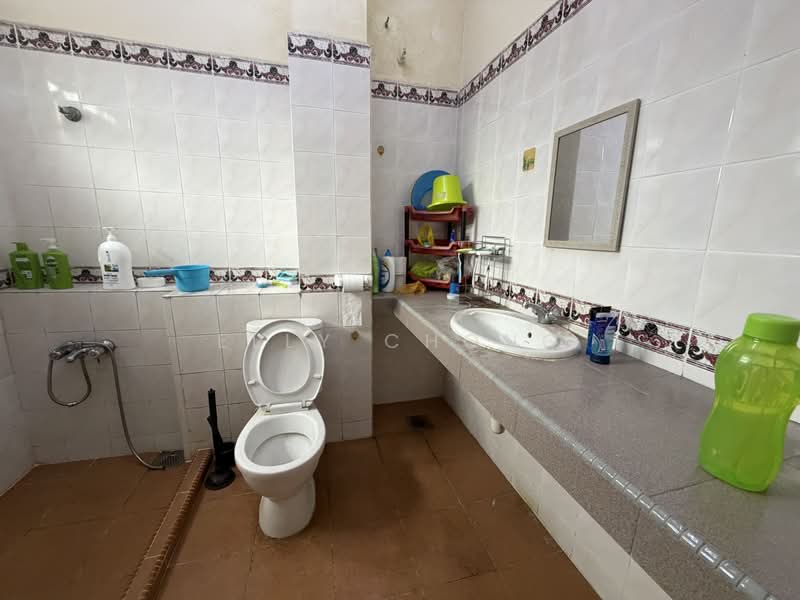 Rumah Teres untuk Dijual di Batu 9 (Cheras) - Elly Chong - PropertyGuru.com.my