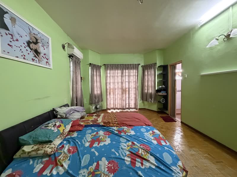 Rumah Teres untuk Dijual di Batu 9 (Cheras) - Elly Chong - PropertyGuru.com.my