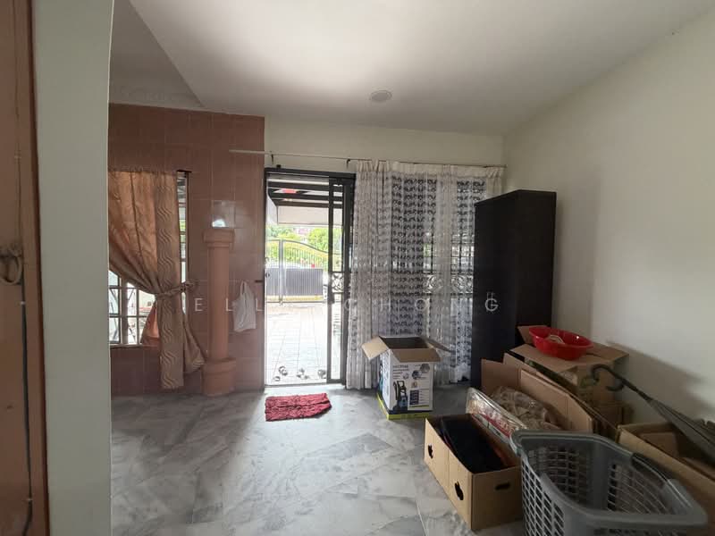 Rumah Teres untuk Dijual di Batu 9 (Cheras) - Elly Chong - PropertyGuru.com.my