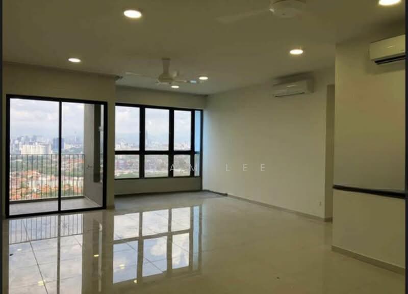 Kondominium untuk Dijual di The Rainz - Adam Lee - Living Room - PropertyGuru.com.my