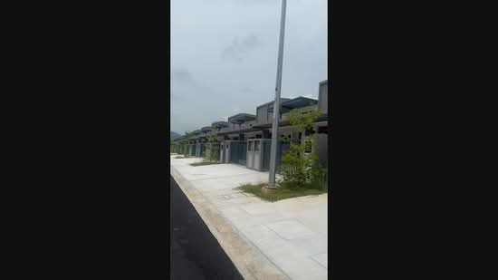 Rumah Teres untuk Dijual di Dengkil (Selangor) - Raja Fatimah - PropertyGuru.com.my