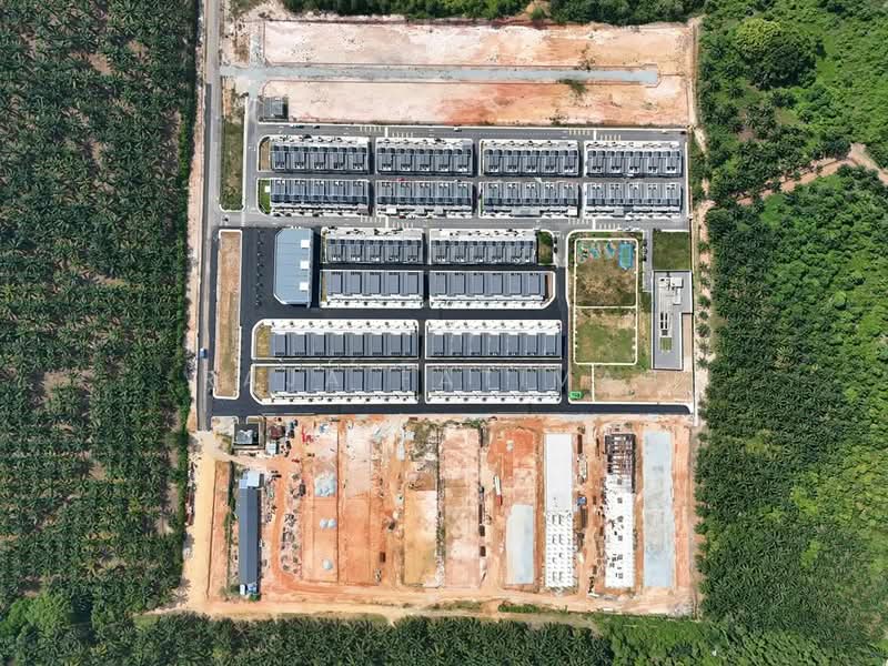Rumah Teres untuk Dijual di Dengkil (Selangor) - Raja Fatimah - Exterior - PropertyGuru.com.my