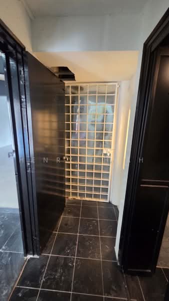 Office for Rent in SS 21, Damansara Utama (Petaling Jaya) - Henry Chiah - Corridor - PropertyGuru.com.my