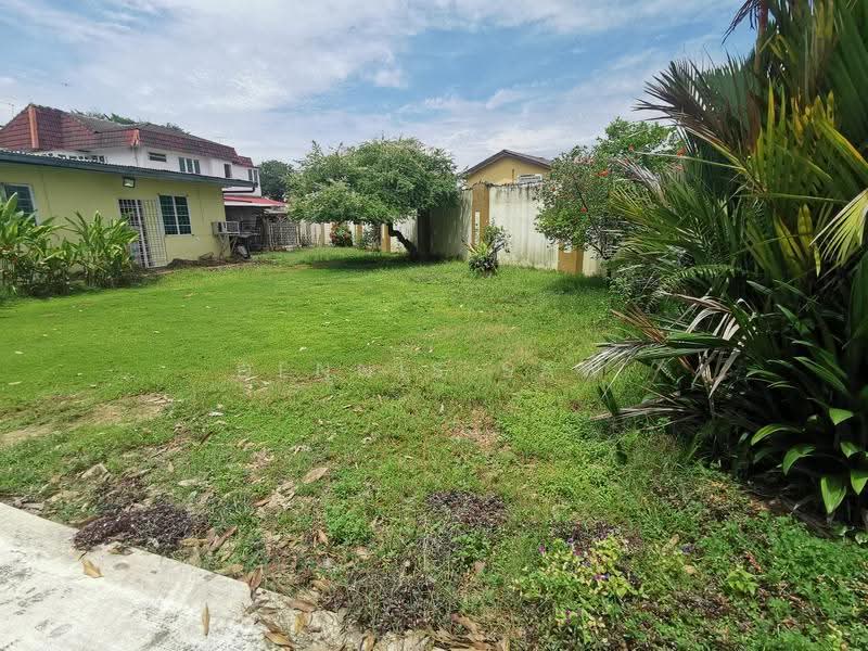 Bungalow House for Sale in Seksyen 1 (Petaling Jaya) - Dennis Saw - PropertyGuru.com.my