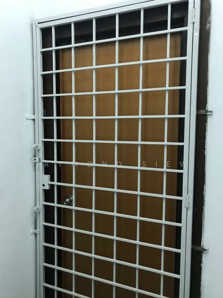 Office for Rent in Batu Caves (Selangor) - Raymond Siew - Entrance - PropertyGuru.com.my