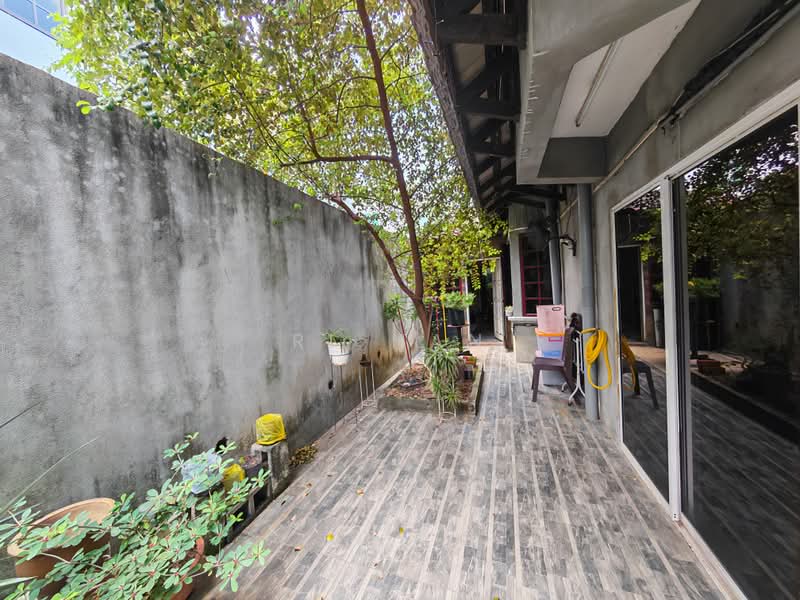 Rumah Teres 2 Tingkat untuk Dijual di SS19 (Subang Jaya) - RL Han - Exterior - PropertyGuru.com.my